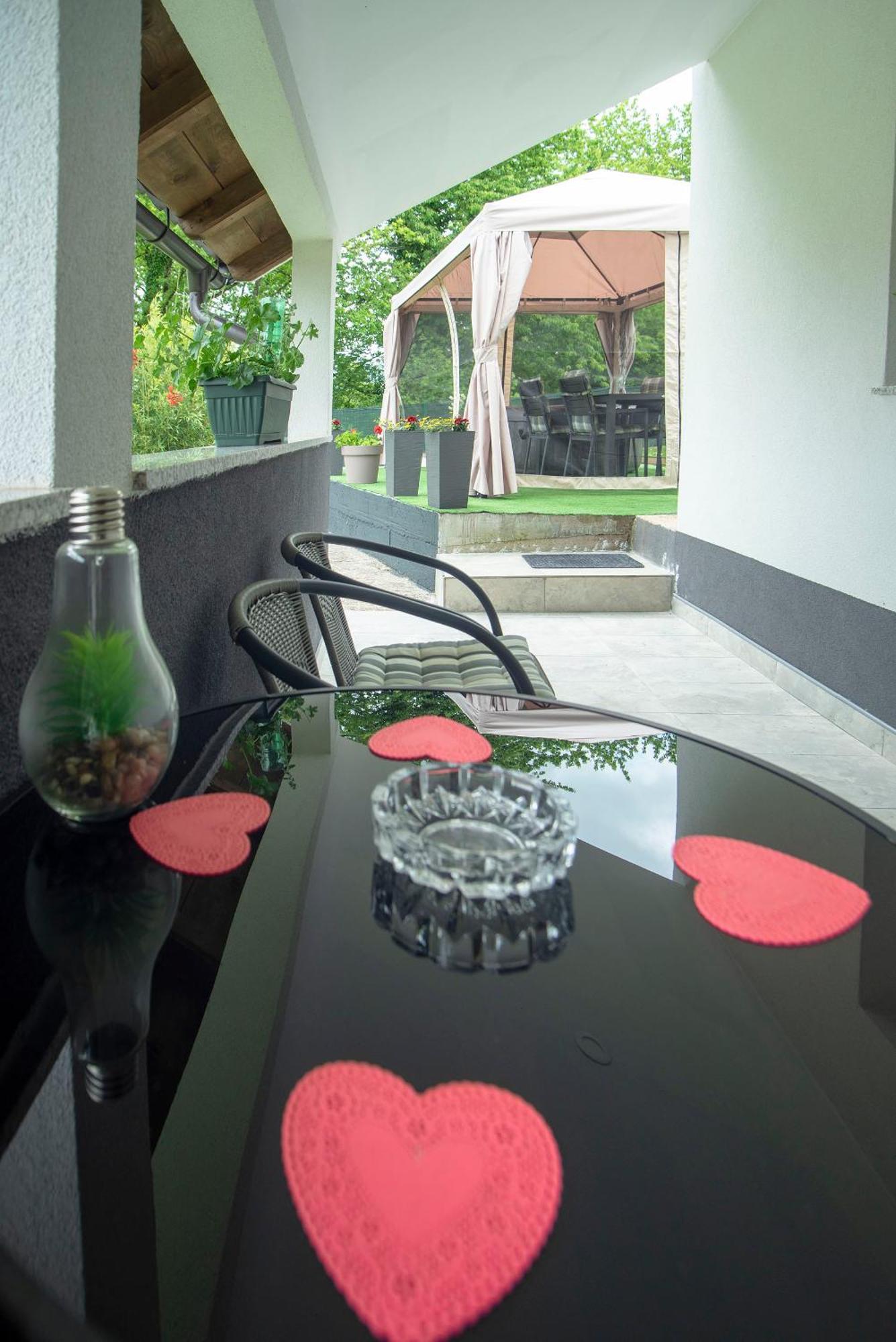 Apartman Rita Slunj Exterior foto